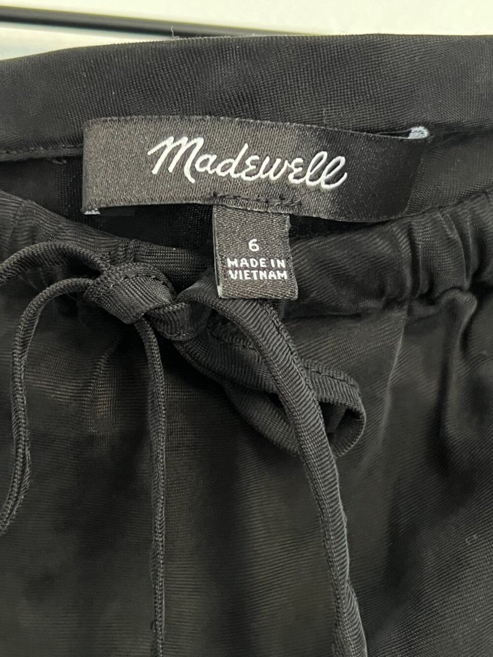 Madewell Black Maxi Skirt Size 6 Side Slit - Picture 2 of 3